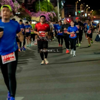 Runner Photo 1178113