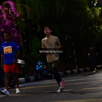 Runner Photo 1178128