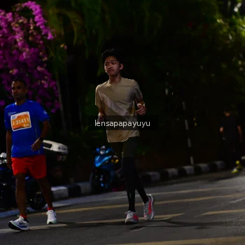 Runner Photo 1178135