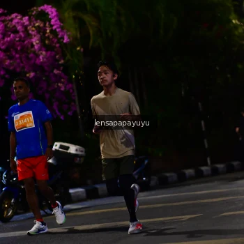 Runner Photo 1178138