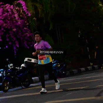 Runner Photo 1178159