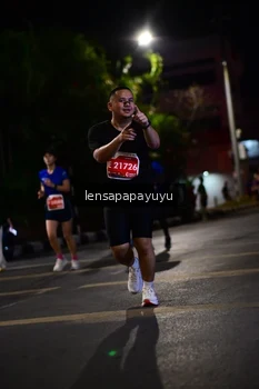 Runner Photo 1178296