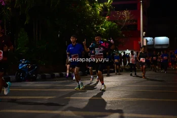 Runner Photo 1178356
