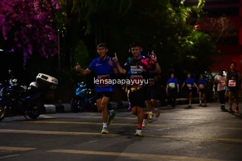 Runner Photo 1178412