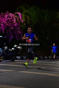 Runner Photo 1178650