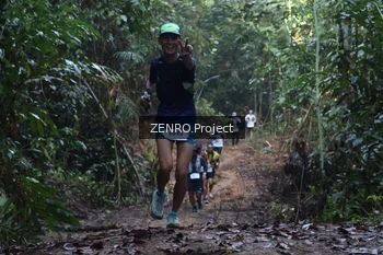 Runner Photo 1178775