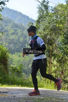 Runner Photo 1179189