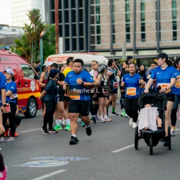 Runner Photo 1179230