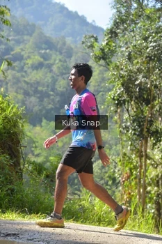 Runner Photo 1179861