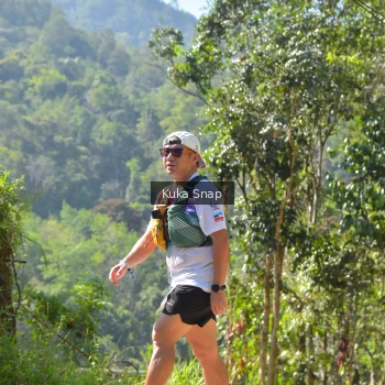 Runner Photo 1179958