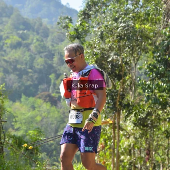 Runner Photo 1179975