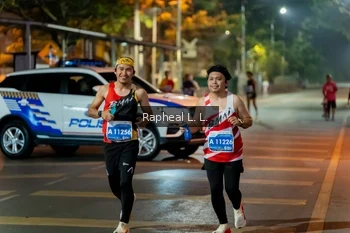 Runner Photo 1180104