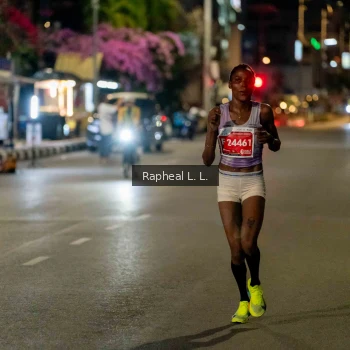 Runner Photo 1180222
