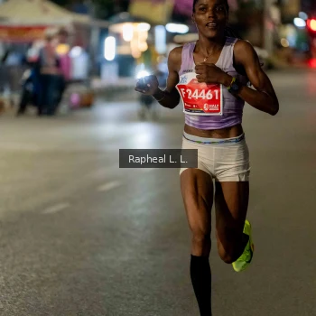 Runner Photo 1180236