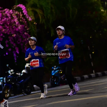 Runner Photo 1180381