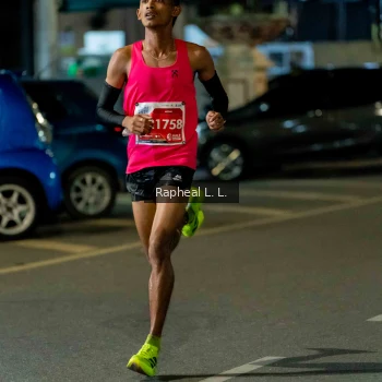 Runner Photo 1180436