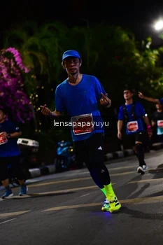 Runner Photo 1180587