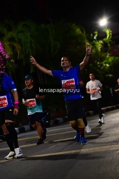 Runner Photo 1180635