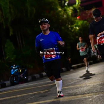 Runner Photo 1180674