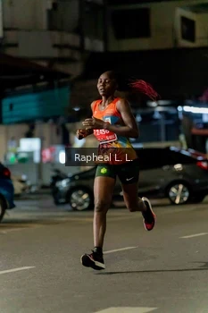 Runner Photo 1180807