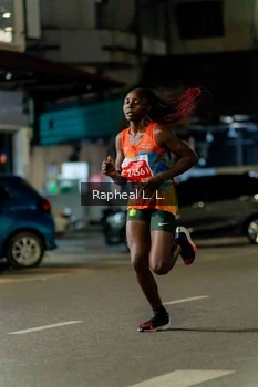 Runner Photo 1180809