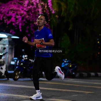 Runner Photo 1181295
