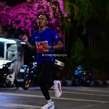 Runner Photo 1181309