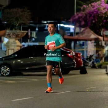 Runner Photo 1183536