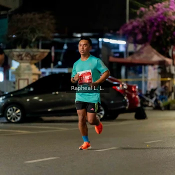 Runner Photo 1183537