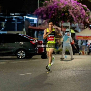 Runner Photo 1183548