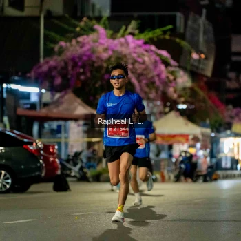Runner Photo 1183899