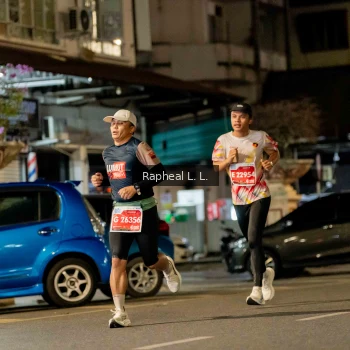 Runner Photo 1184112
