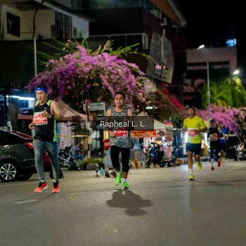 Runner Photo 1184117
