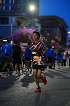 Runner Photo 1185329