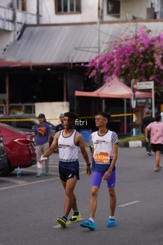 Runner Photo 1187630