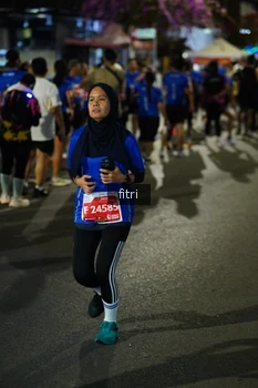 Runner Photo 1189345