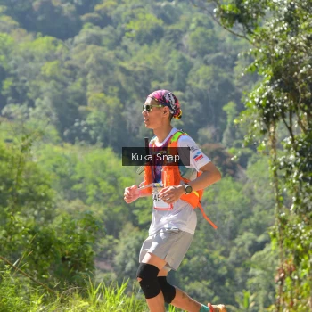 Runner Photo 1190900