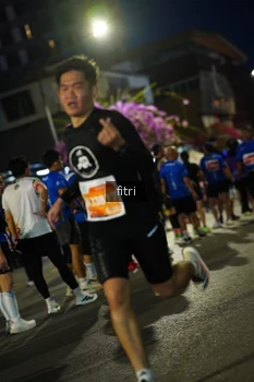Runner Photo 1191152