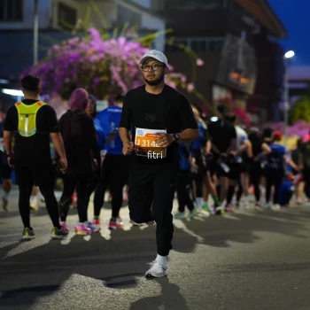 Runner Photo 1191450