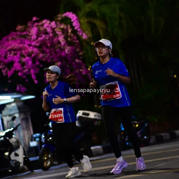 Runner Photo 1191708