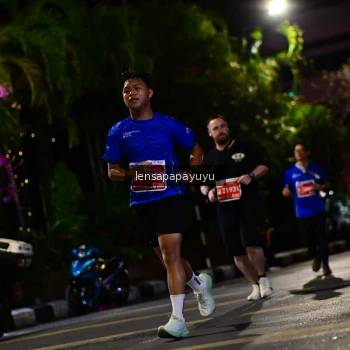 Runner Photo 1191790