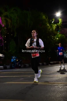 Runner Photo 1191873