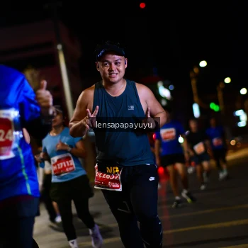 Runner Photo 1192117