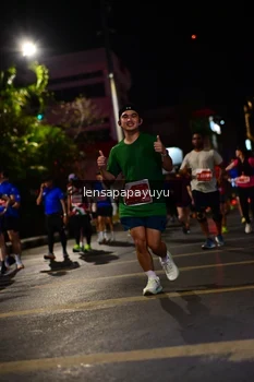 Runner Photo 1193133