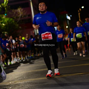 Runner Photo 1193210