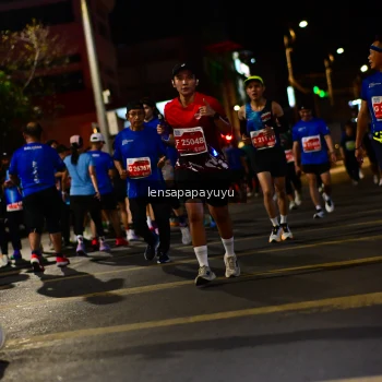 Runner Photo 1193356