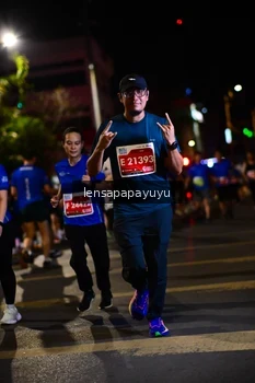 Runner Photo 1193820