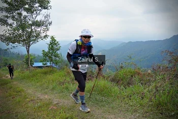 Runner Photo 1194006
