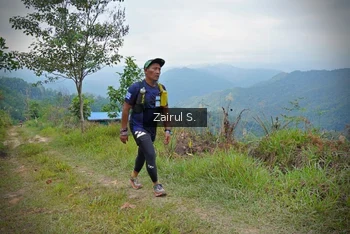 Runner Photo 1194012