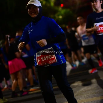 Runner Photo 1194106